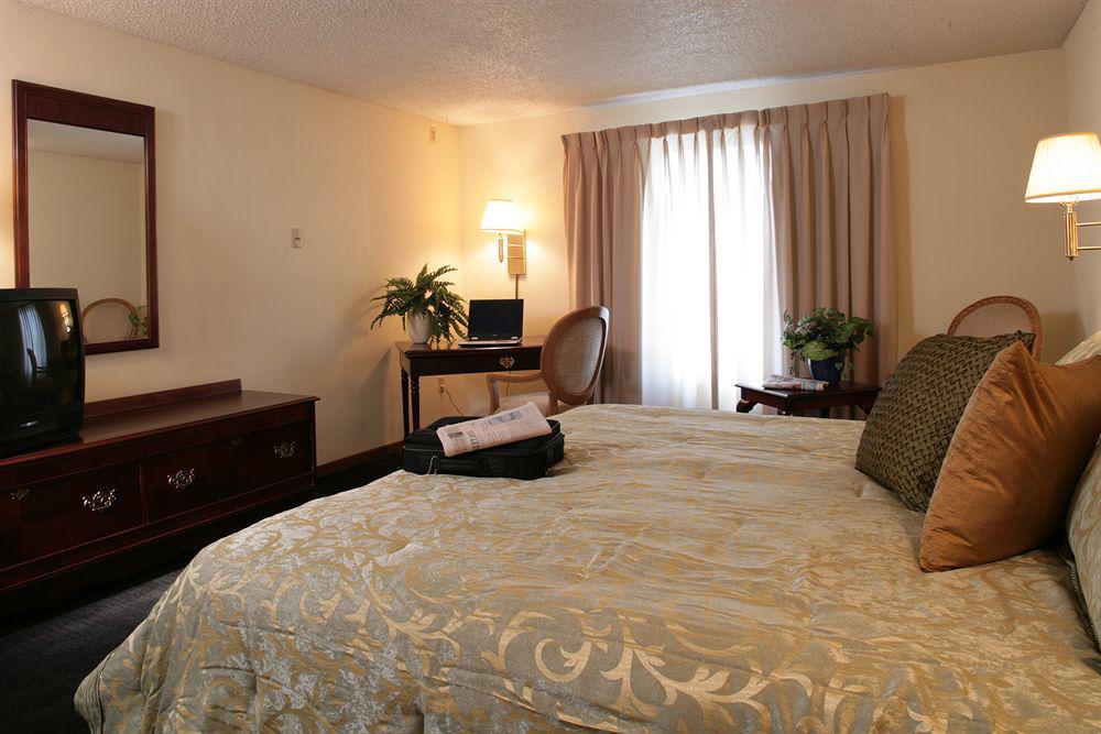 The Foothills Inn Rapid City Habitación foto